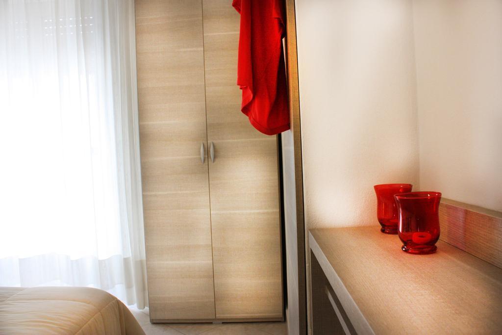Hotel Daniela Ρίμινι Εξωτερικό φωτογραφία